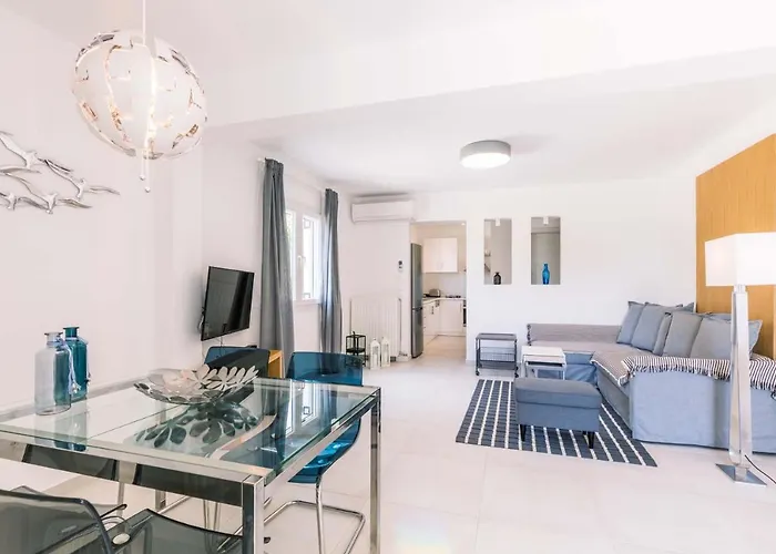 Seaview Luxurious Apartment Near Corfu Town By Konnect - Adults Only